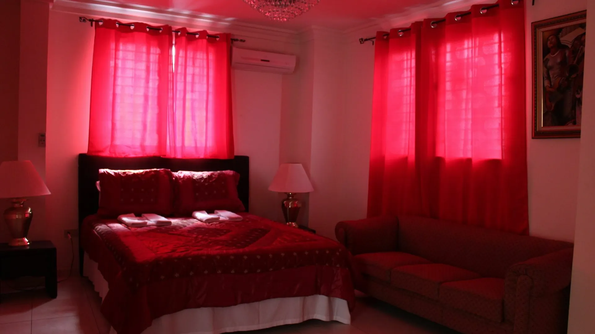 Hotel Luxe Confort Port-au-Prince 4*,  Haiti