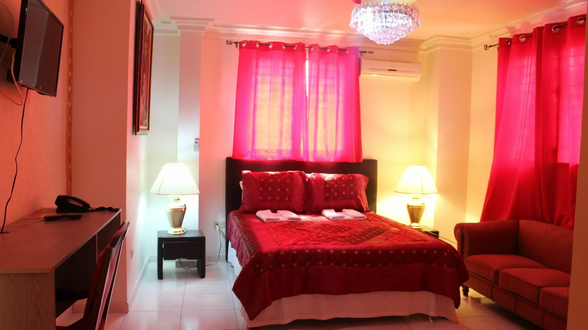 ****  Hotel Luxe Confort Port-au-Prince Haiti